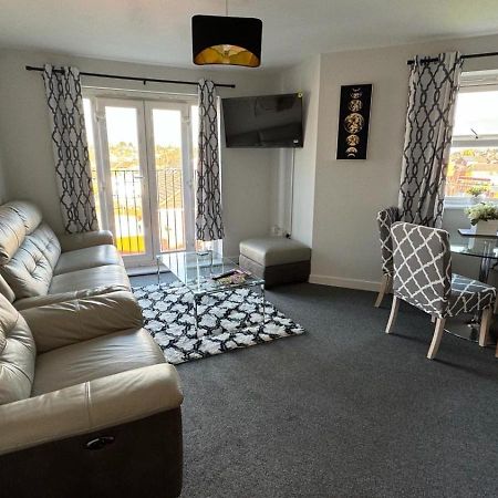 Spacious 1 Bedroom Apartment In Wigan Shevington 외부 사진