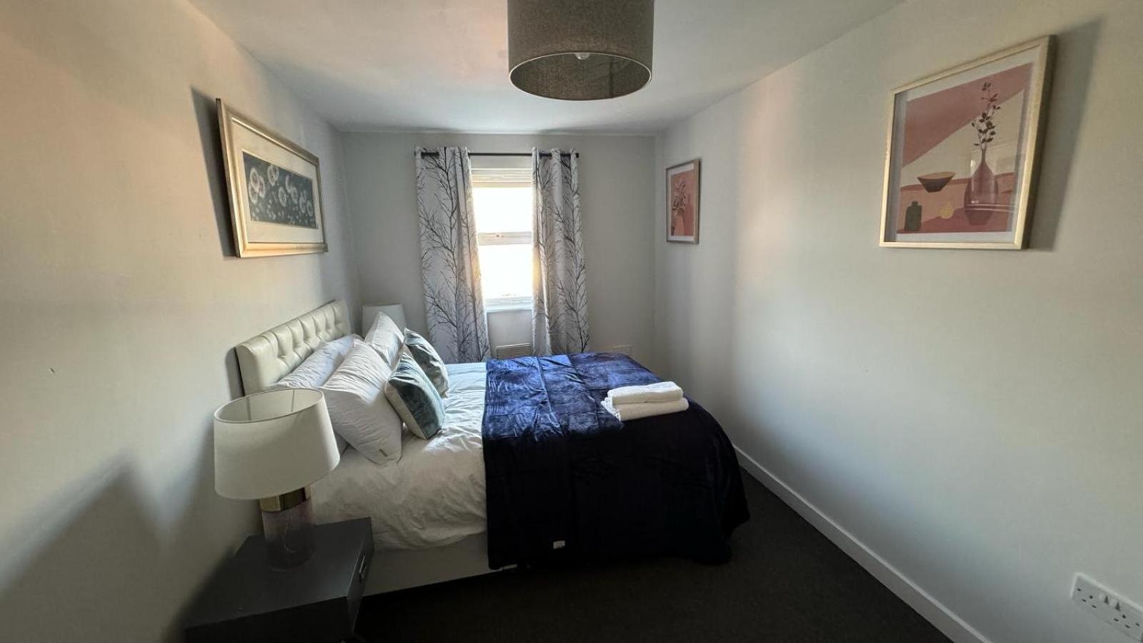 Spacious 1 Bedroom Apartment In Wigan Shevington 외부 사진